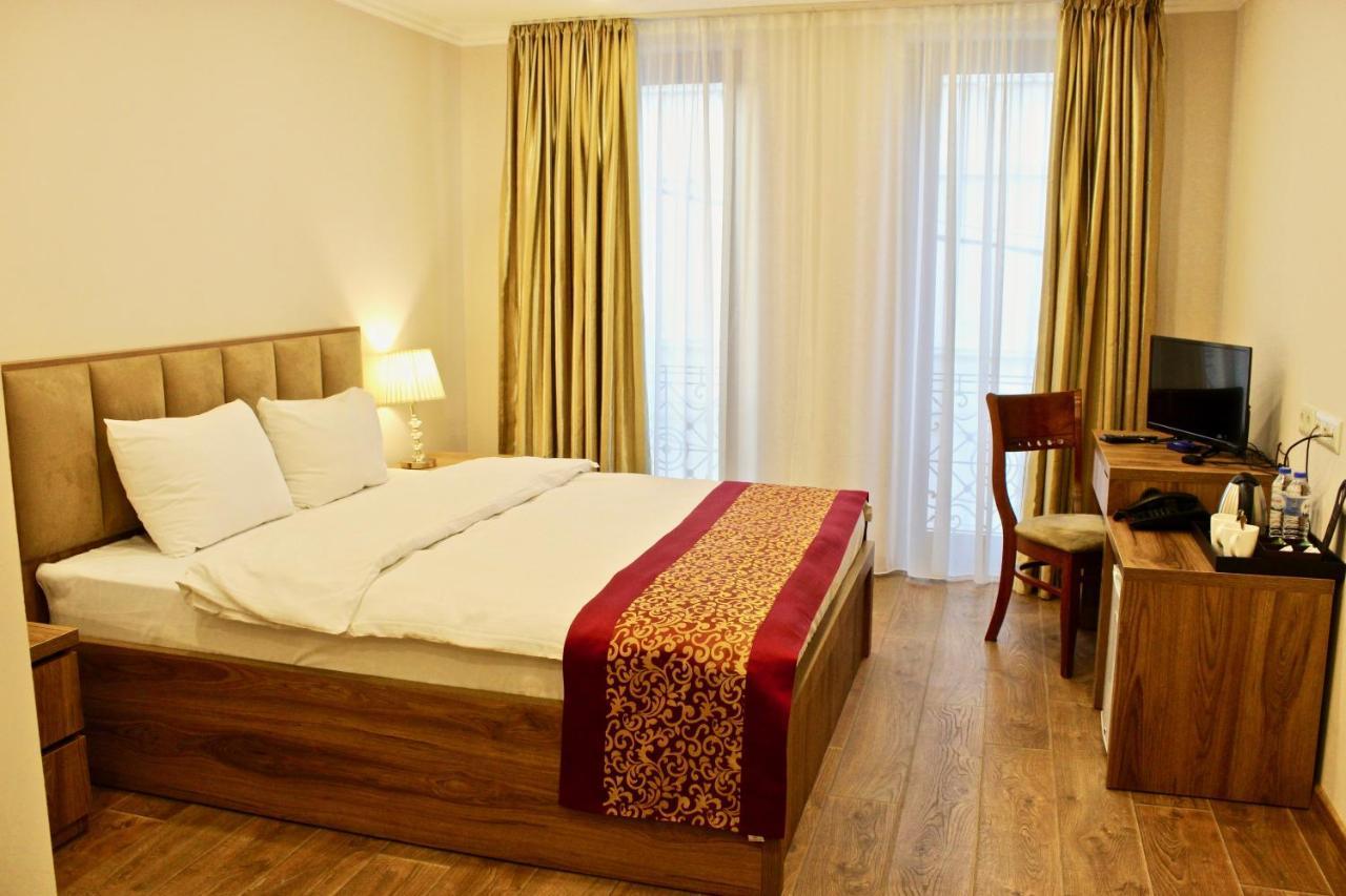 Velvet Hotel Tbilisi Exterior foto