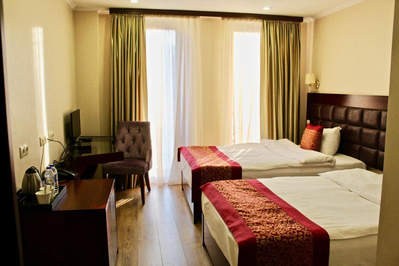 Velvet Hotel Tbilisi Exterior foto