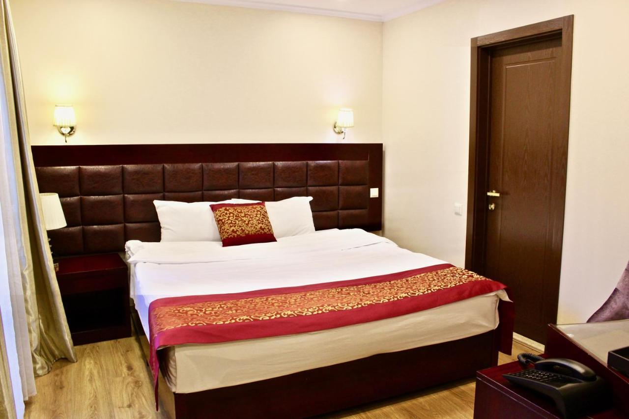 Velvet Hotel Tbilisi Exterior foto